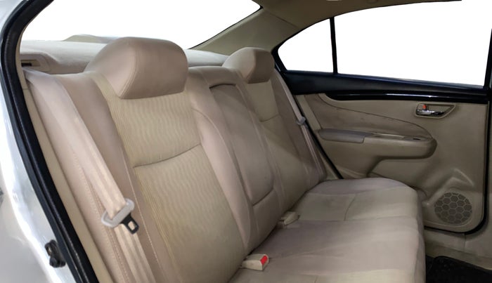 2015 Maruti Ciaz VXI+, Petrol, Manual, 59,542 km, Right Side Rear Door Cabin