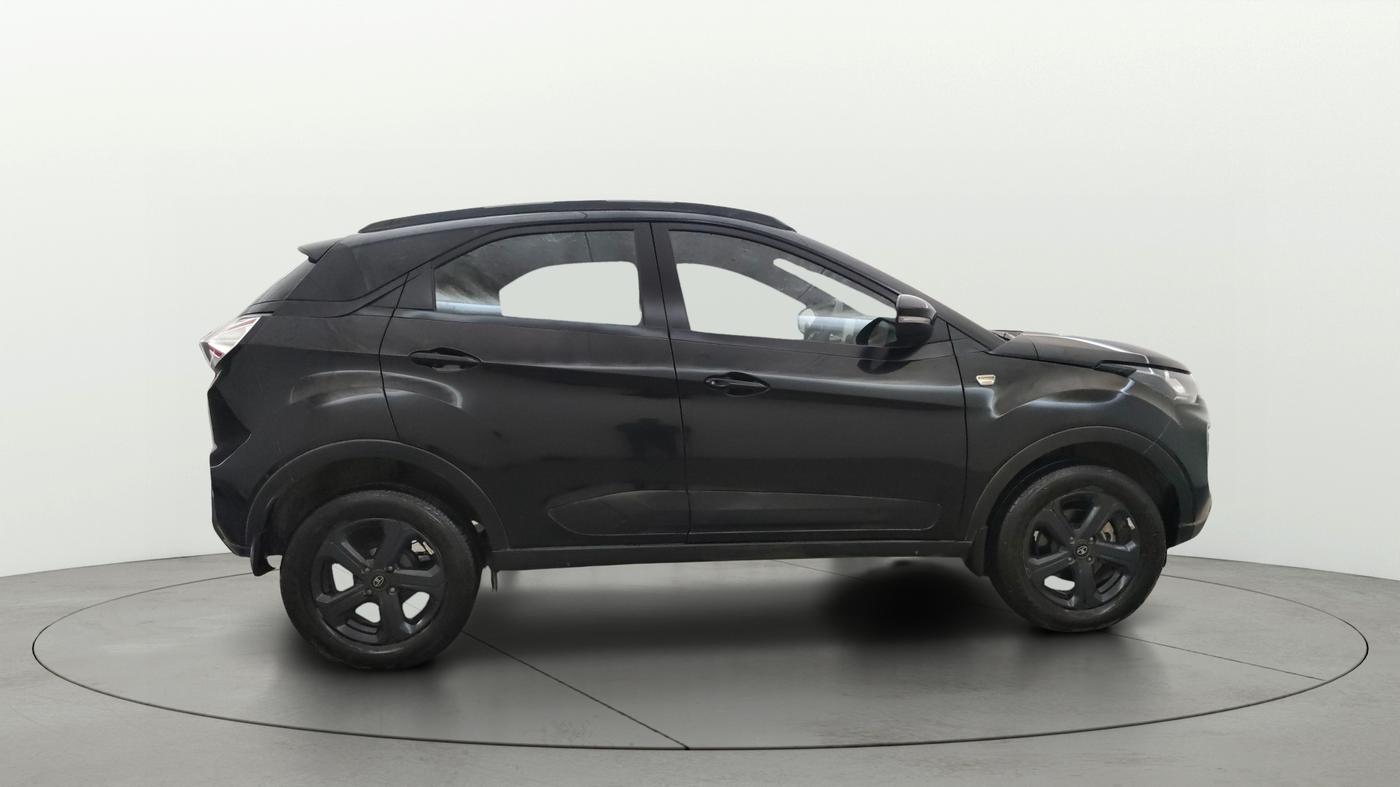 2023 Tata NEXON XZA PLUS PETROL DARK EDITION, Petrol, Automatic, 18,514 km, Right Side View