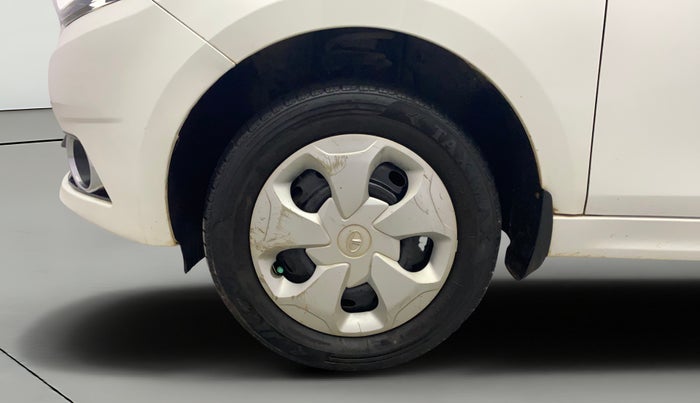 2018 Tata Tiago XZ PETROL, Petrol, Manual, 51,061 km, Left Front Wheel