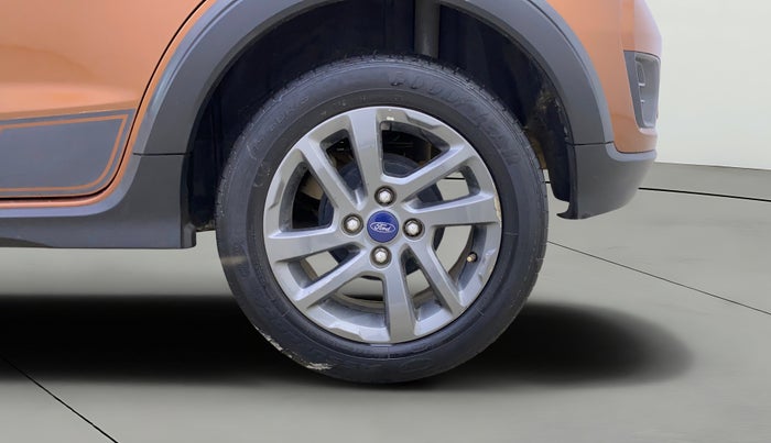 2018 Ford FREESTYLE TITANIUM 1.2 PETROL, Petrol, Manual, 27,422 km, Left Rear Wheel