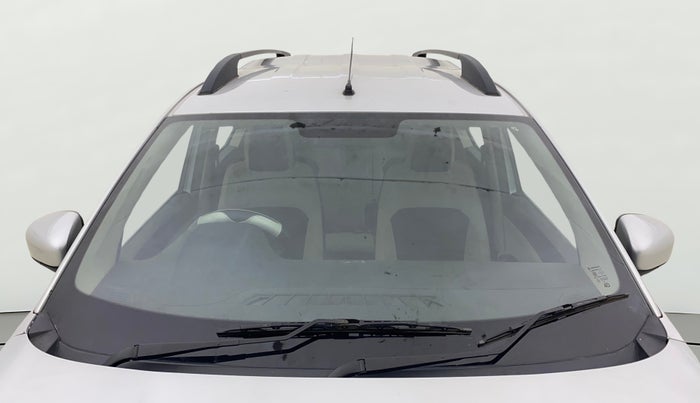 2019 Renault TRIBER RXT, Petrol, Manual, 35,615 km, Front Windshield