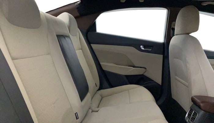 2022 Hyundai Verna SX 1.5 VTVT, Petrol, Manual, 52,780 km, Right Side Rear Door Cabin