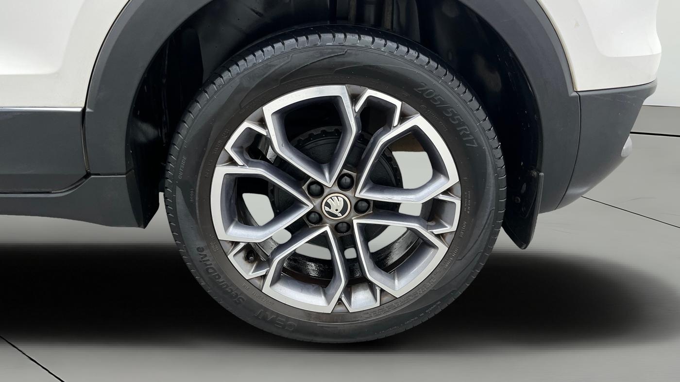2022 Skoda KUSHAQ STYLE 1.5L TSI DSG, Petrol, Automatic, 45,545 km, Left Rear Wheel