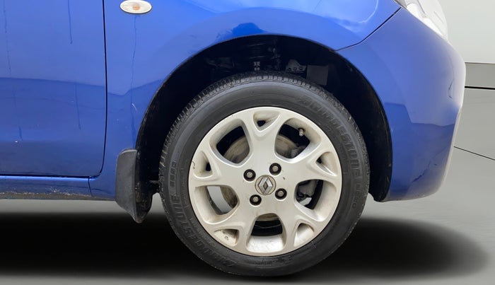 2014 Renault Pulse RXZ DIESEL, Diesel, Manual, 85,235 km, Right Front Wheel