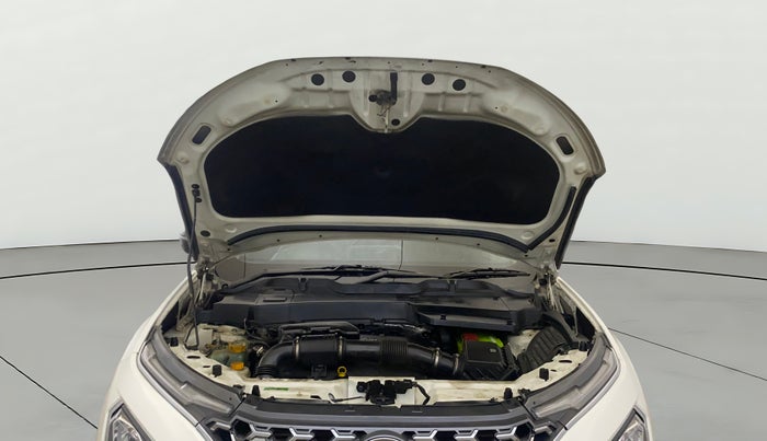 2022 Tata Safari XT, Diesel, Manual, 66,443 km, Open Bonet