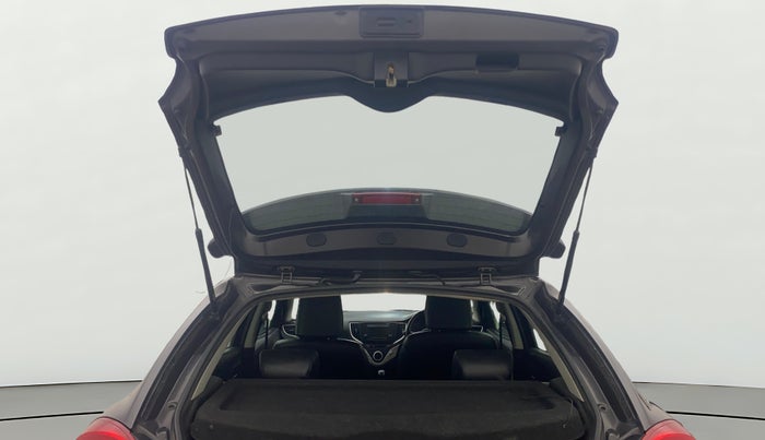 2017 Maruti Baleno ZETA PETROL 1.2, Petrol, Manual, 1,02,036 km, Boot Door Open