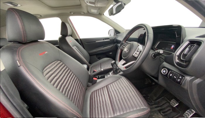 2021 KIA SONET GTX PLUS 1.0 IMT, Petrol, Manual, 34,129 km, Right Side Front Door Cabin