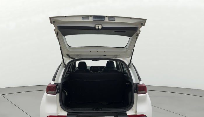 2021 KIA SONET HTK 1.2, Petrol, Manual, 29,343 km, Boot Door Open