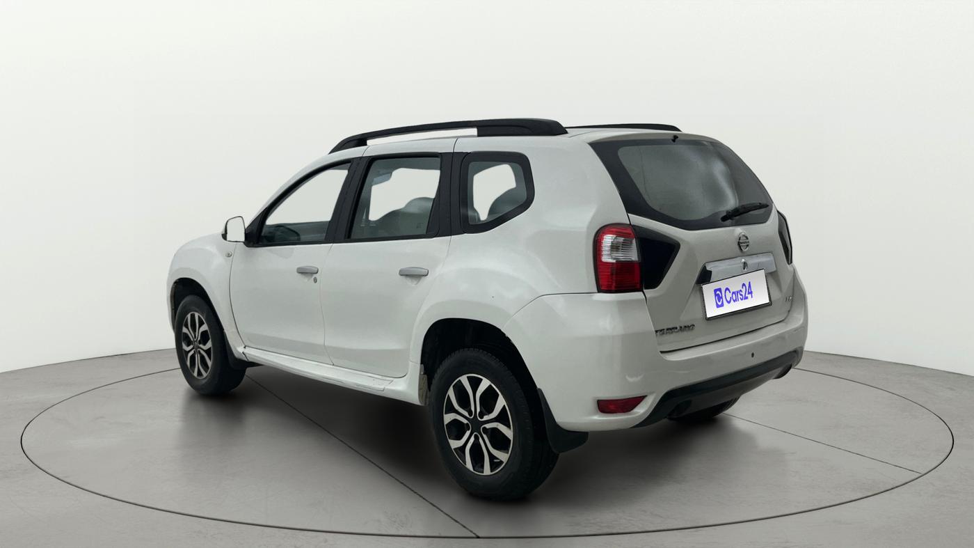 2015 Nissan Terrano XL O (D), Diesel, Manual, 91,042 km, Left Back Diagonal