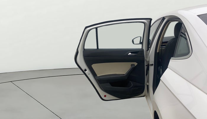 2022 Skoda SLAVIA STYLE 1.5L TSI DSG, Petrol, Automatic, 30,162 km, LHS Rear Door