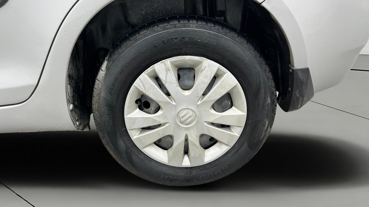 2013 Maruti Swift Dzire VXI, Petrol, Manual, 36,431 km, Left Rear Wheel