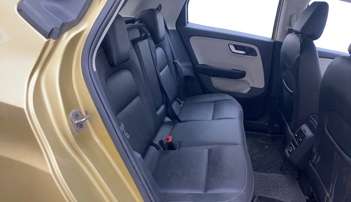 2021 Tata ALTROZ XZ PLUS PETROL, Petrol, Manual, 70,917 km, Right Side Rear Door Cabin