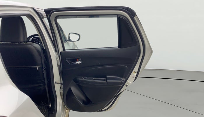 2020 Maruti Swift VXI, Petrol, Manual, 28,017 km, RHS Rear Door