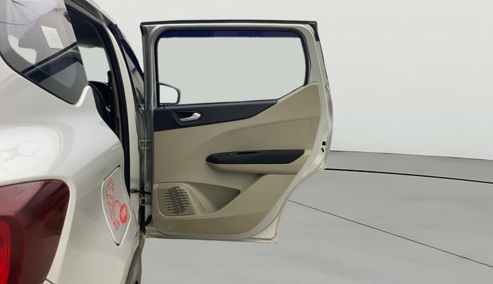 2020 Renault TRIBER RXZ, Petrol, Manual, 33,888 km, RHS Rear Door