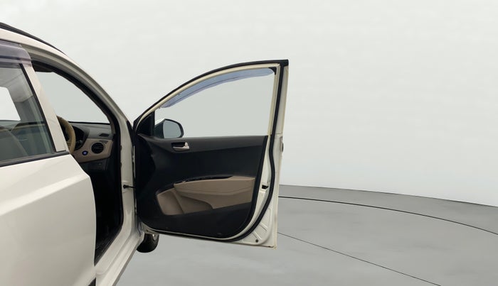 2013 Hyundai Grand i10 SPORTZ 1.2 KAPPA VTVT, Petrol, Manual, 42,509 km, RHS Front Door