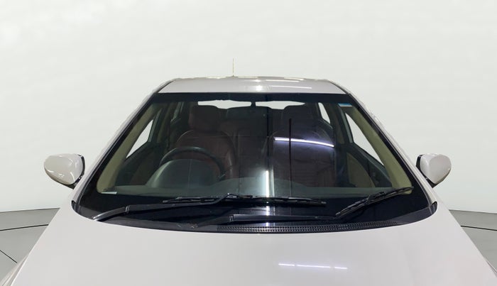 2017 Hyundai Verna 1.6 CRDI SX, Diesel, Manual, 1,00,677 km, Front Windshield