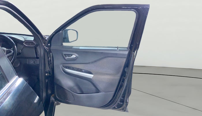 2022 Nissan MAGNITE XV PREMIUM, Petrol, Manual, 10,015 km, RHS Front Door