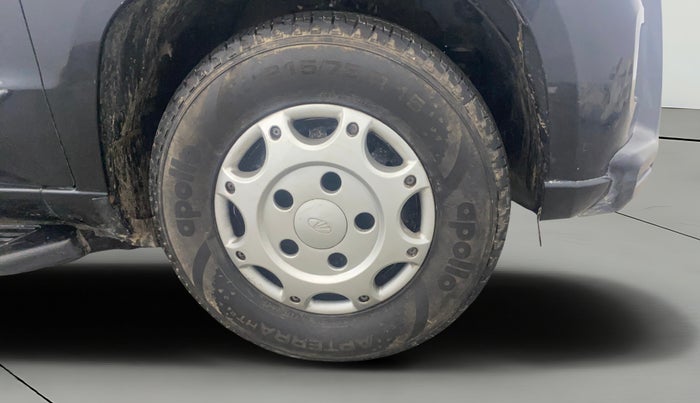 2023 Mahindra BOLERO NEO N 4, Diesel, Manual, 18,850 km, Right Front Wheel