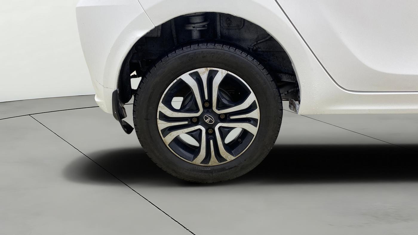 2023 Tata Tiago XT CNG, CNG, Manual, 84,865 km, Right Rear Wheel