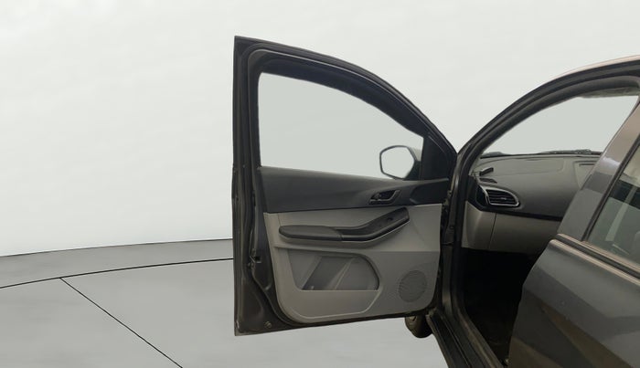 2021 Tata Tiago XT PETROL, Petrol, Manual, 24,626 km, LHS Front Door