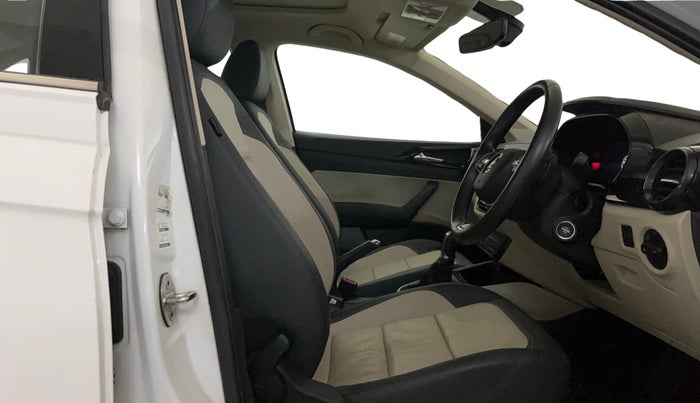 2023 Skoda SLAVIA STYLE 1.0L TSI AT, Petrol, Automatic, 52,005 km, Right Side Front Door Cabin