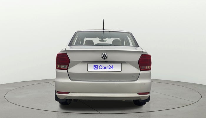 2016 Volkswagen Ameo HIGHLINE1.2L, Petrol, Manual, 55,435 km, Back/Rear