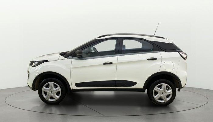 2021 Tata NEXON XM DIESEL, Diesel, Manual, 44,718 km, Left Side