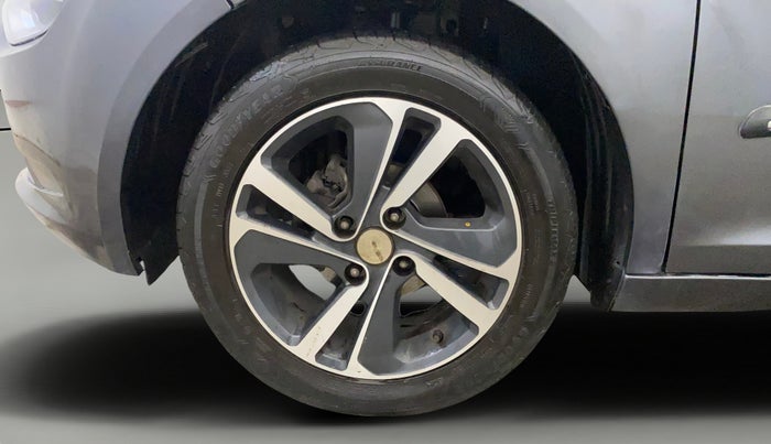 2022 Tata ALTROZ XZ PETROL, Petrol, Manual, 44,706 km, Left Front Wheel