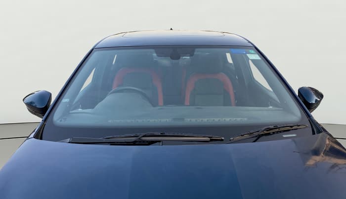 2025 Skoda SLAVIA Monte Carlo 1.0L TSI AT, Petrol, Automatic, 4,018 km, Front Windshield