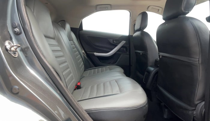 2023 Tata NEXON XM SUNROOF PETROL, Petrol, Manual, 35,110 km, Right Side Rear Door Cabin