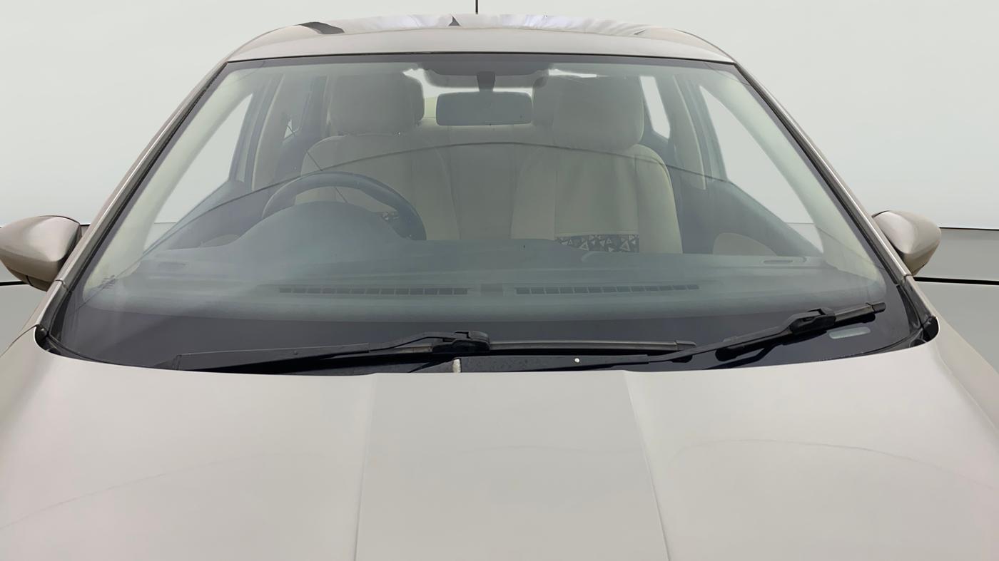 2017 Skoda Rapid AMBITION 1.6 MPI AT, Petrol, Automatic, 1,20,442 km, Front Windshield