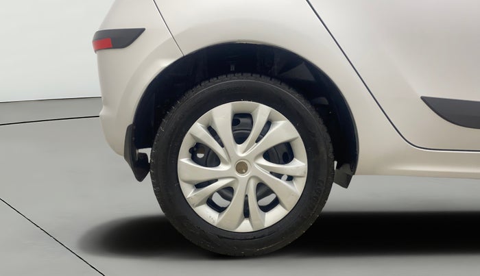 2017 Tata Tiago XZ PETROL, Petrol, Manual, 45,969 km, Right Rear Wheel