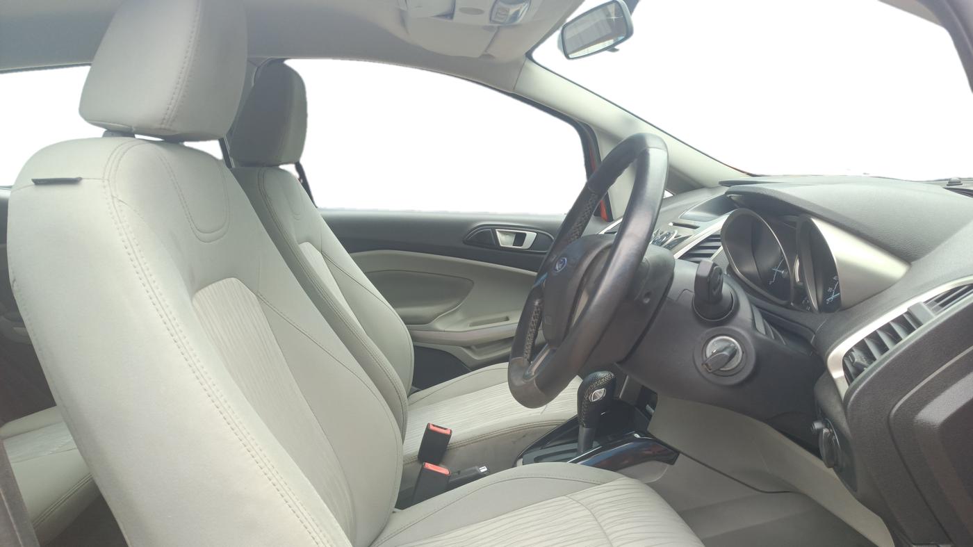 2015 Ford Ecosport TITANIUM 1.5L PETROL AT, Petrol, Automatic, 91,217 km, Right Side Front Door Cabin