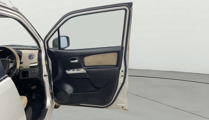 2013 Maruti Wagon R 1.0 VXI, Petrol, Manual, 71,782 km, RHS Front Door