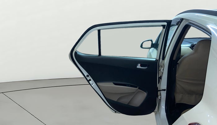 2017 Hyundai Grand i10 SPORTZ 1.2 KAPPA VTVT, Petrol, Manual, 41,714 km, LHS Rear Door