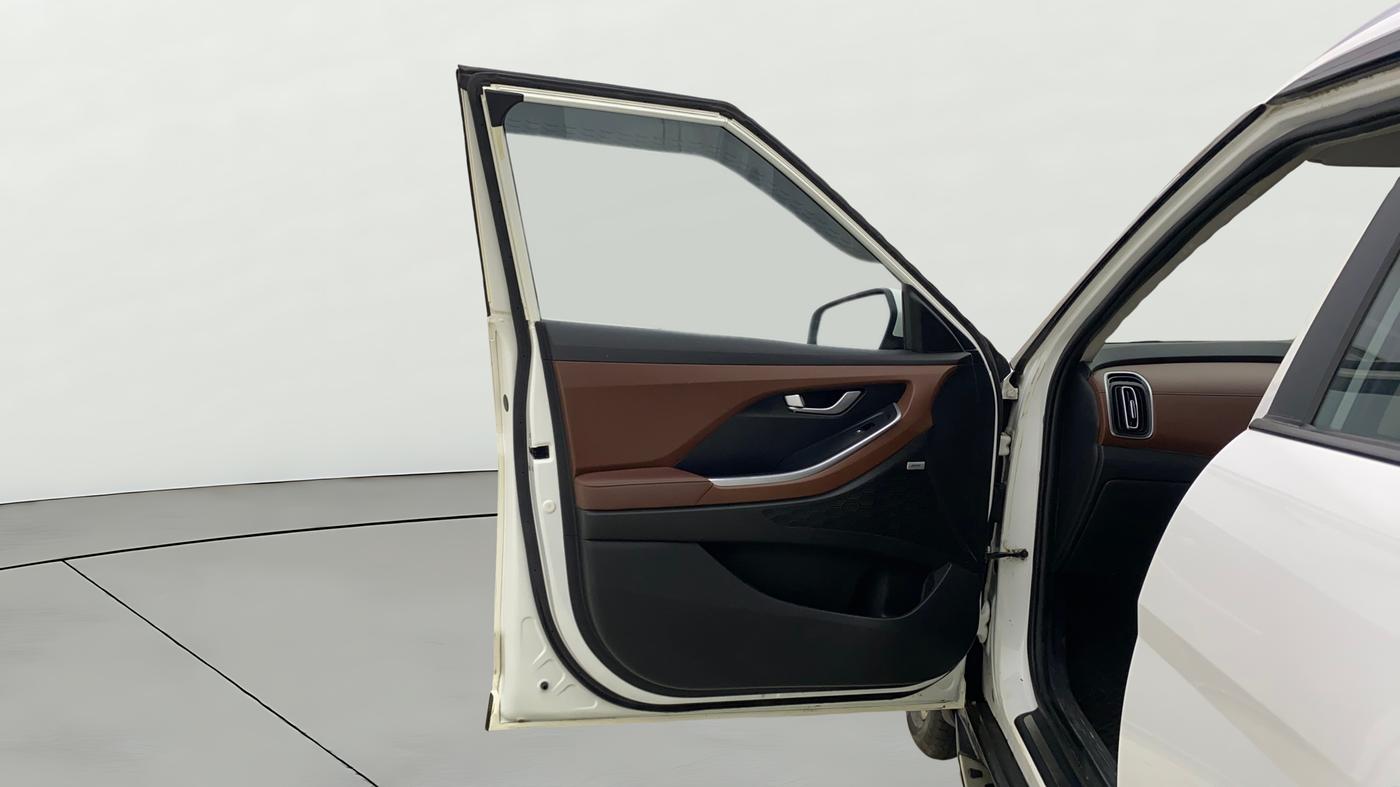 2022 Hyundai ALCAZAR PLATINUM(O) 7STR 1.5 AT, Diesel, Automatic, 55,324 km, LHS Front Door