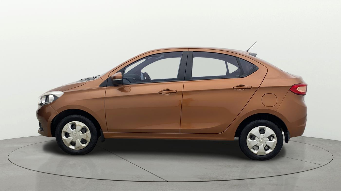 2017 Tata TIGOR XT PETROL, Petrol, Manual, 33,106 km, Left Side