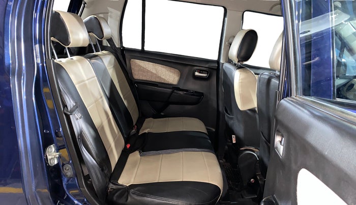2017 Maruti Wagon R 1.0 VXI, Petrol, Manual, 26,069 km, Right Side Rear Door Cabin