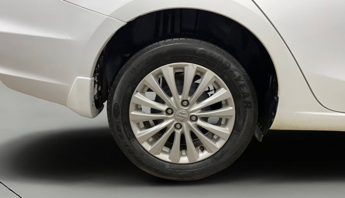 2021 Maruti Ciaz ZETA 1.5 SHVS MT PETROL, Petrol, Manual, 86,726 km, Right Rear Wheel