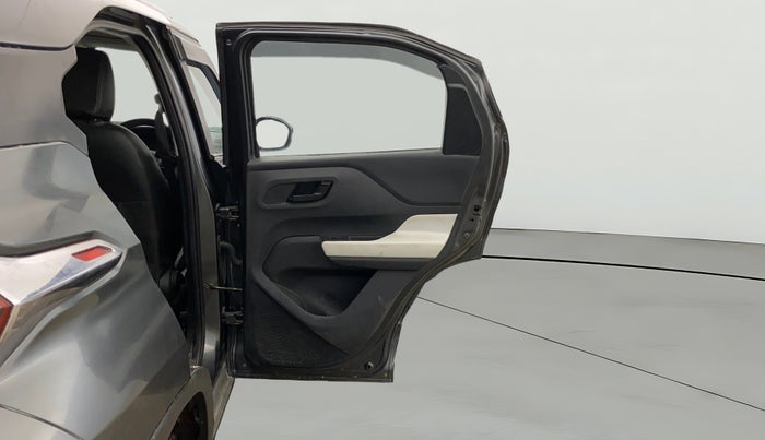 2023 Tata PUNCH ACCOMPLISHED SUNROOF MT, CNG, Manual, 45,775 km, RHS Rear Door