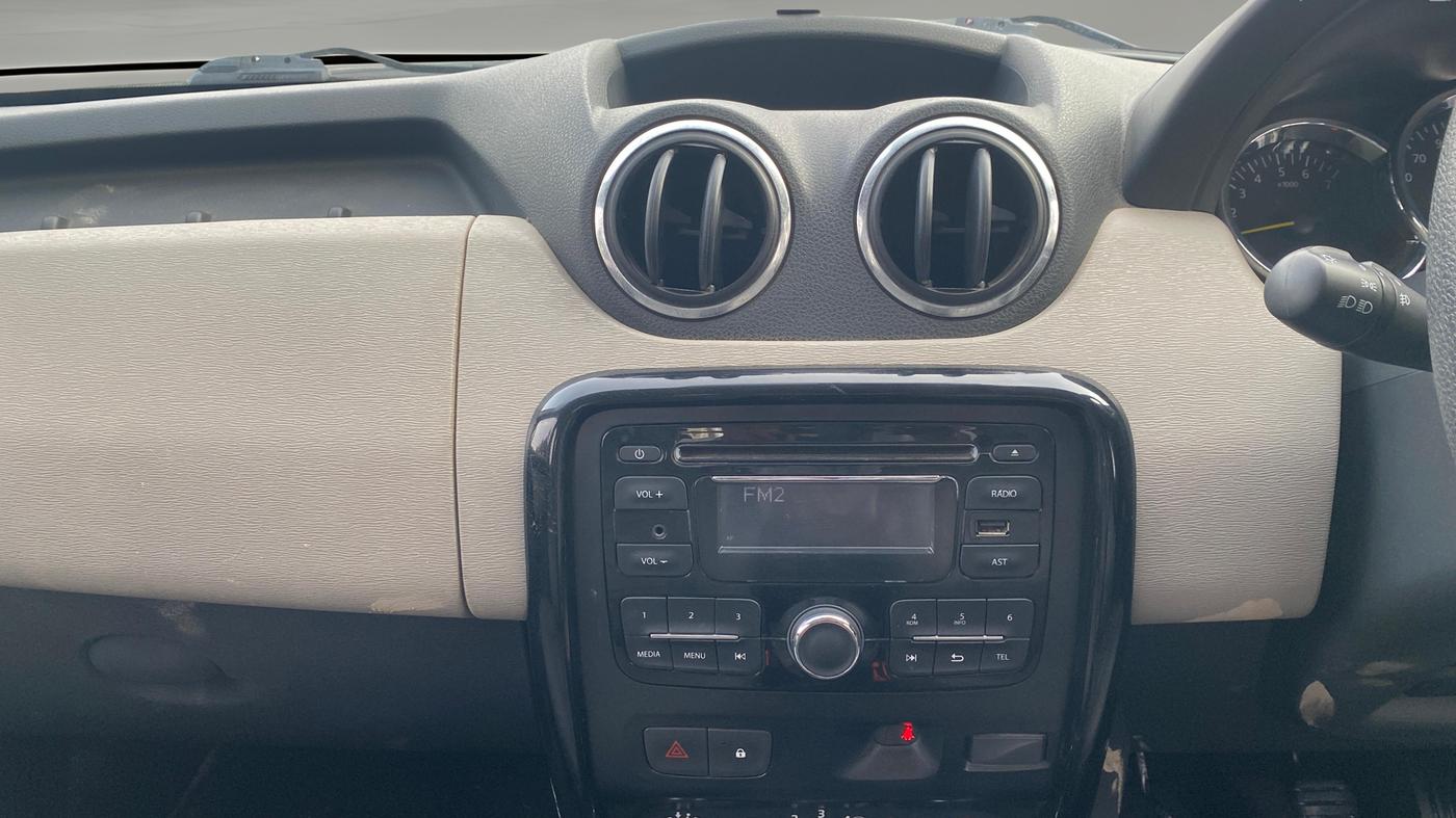 2015 Renault Duster RXL PETROL, Petrol, Manual, 42,724 km, Air Conditioner