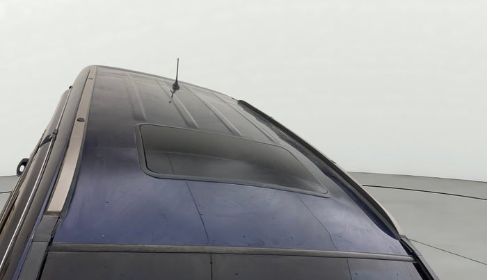 2017 Tata Hexa XTA 4X2 7 STR, Diesel, Automatic, 1,39,861 km, Roof