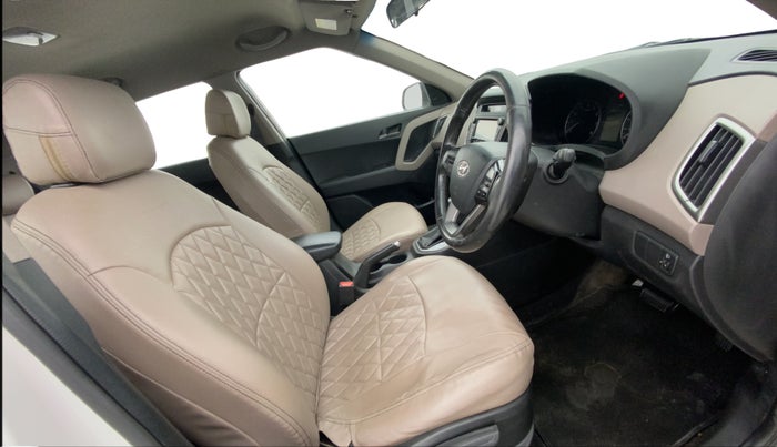 2017 Hyundai Creta SX PLUS AT 1.6 PETROL, Petrol, Automatic, 1,11,538 km, Right Side Front Door Cabin