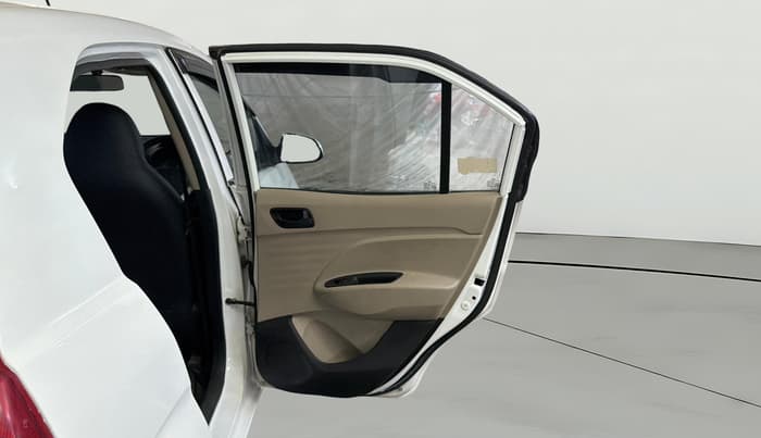 2021 Hyundai NEW SANTRO SPORTZ EXECUTIVE MT CNG, CNG, Manual, 1,12,799 km, RHS Rear Door