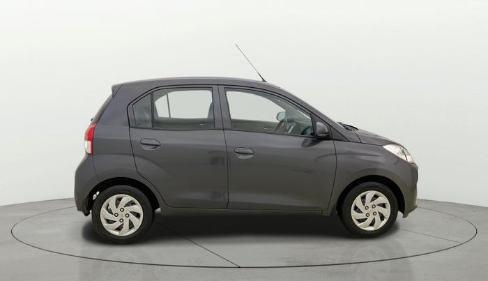 2020 Hyundai NEW SANTRO ASTA MT, Petrol, Manual, 17,383 km, Right Side View