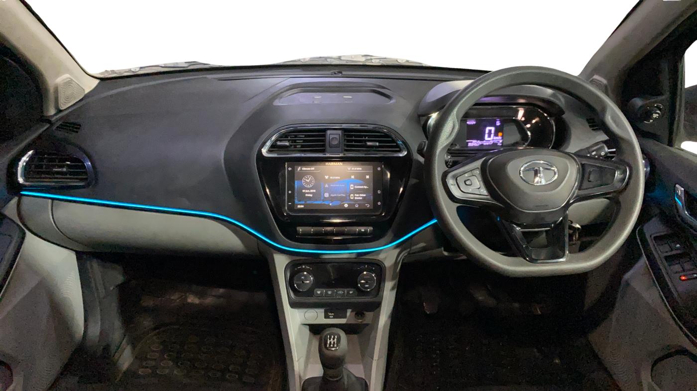 2021 Tata Tiago XZ PLUS PETROL, Petrol, Manual, 35,941 km, Dashboard