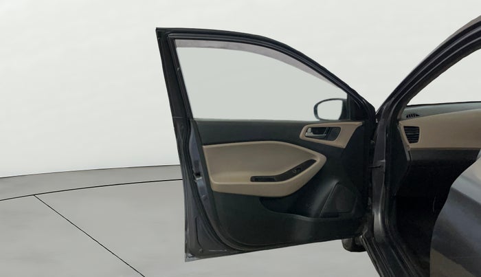 2017 Hyundai Elite i20 MAGNA EXECUTIVE 1.2, Petrol, Manual, 1,06,800 km, LHS Front Door