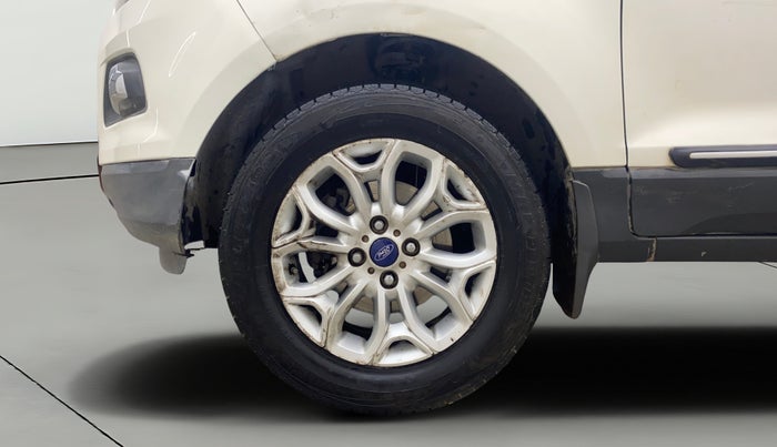 2014 Ford Ecosport TITANIUM 1.5L DIESEL, Diesel, Manual, 1,18,840 km, Left Front Wheel