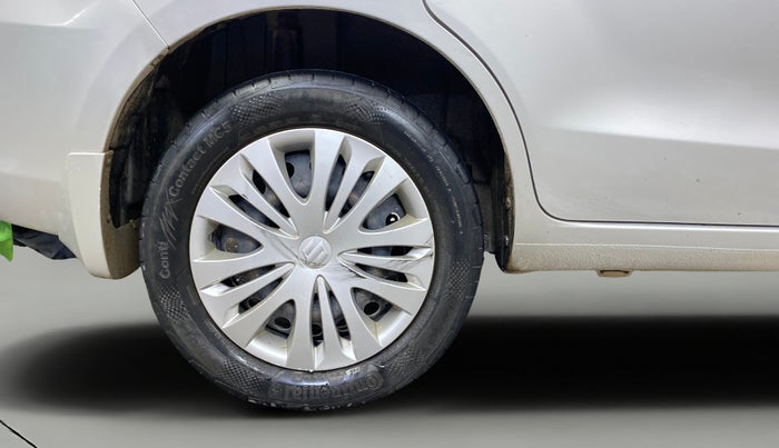 2015 Maruti Ertiga VXI, Petrol, Manual, 54,576 km, Right Rear Wheel