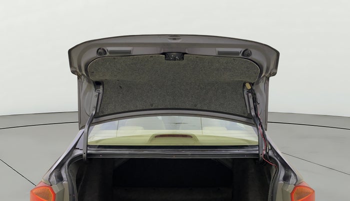 2017 Honda City 1.5L I-VTEC V MT, Petrol, Manual, 19,661 km, Boot Door Open